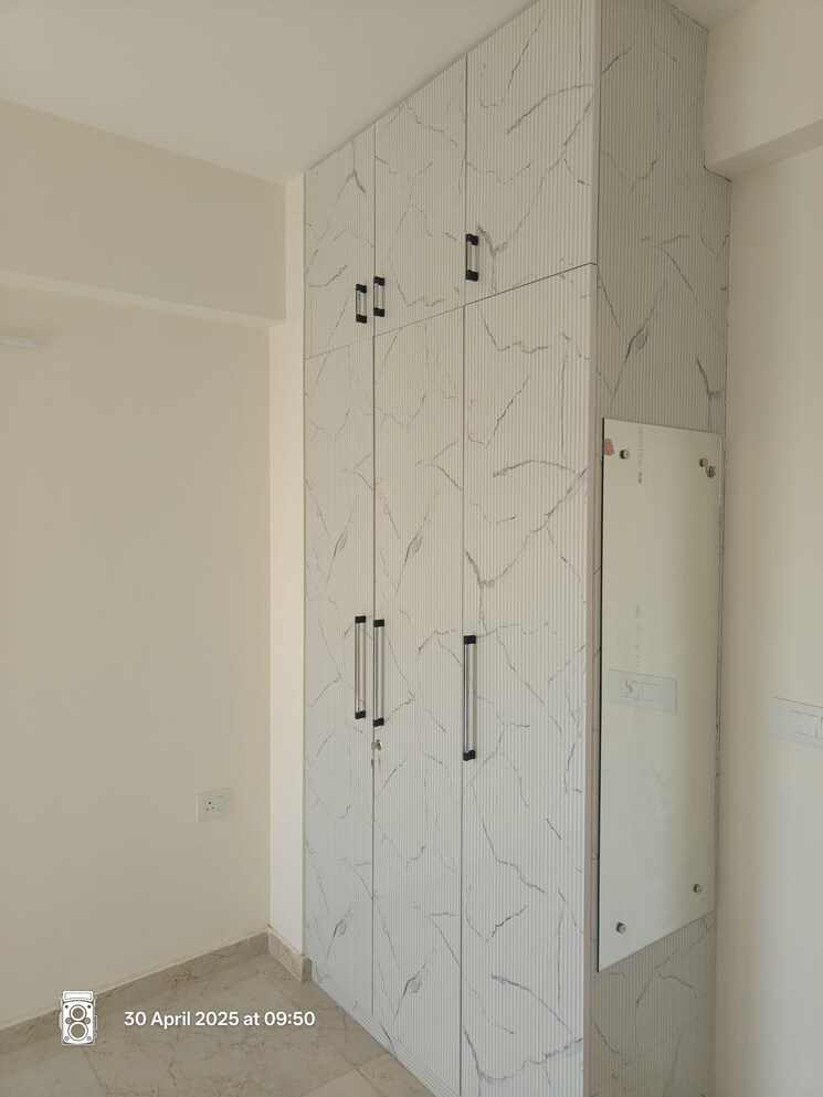 Bathroom, mrg-the-balcony 2 Bedroom 645 Sq.Ft. Apartment In Sector 93 Gurgaon 8765910