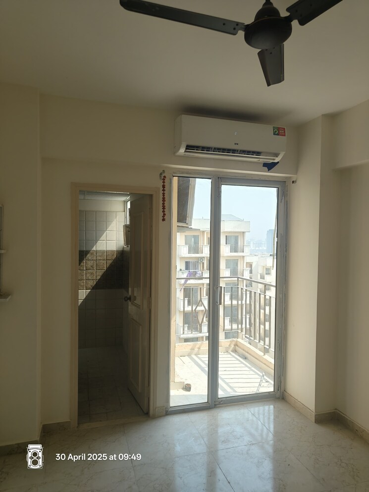 Room, mrg-the-balcony 2 Bedroom 645 Sq.Ft. Apartment In Sector 93 Gurgaon 8765910