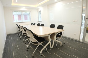 Team Area in  Co-working Space at Vatika Towers, Sector 54 – for Rent
