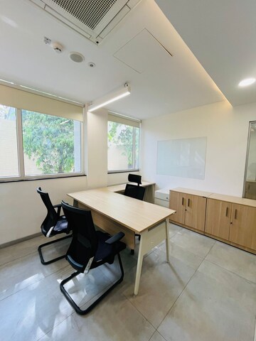 Team Area in  Co-working Space at Vatika Towers, Sector 54 – for Rent