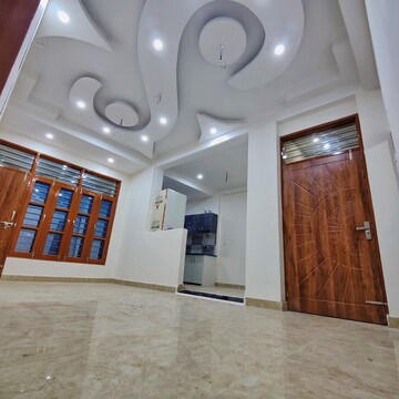 Room in 2 BHK Apartment at Sahastradhara Road – for Rent