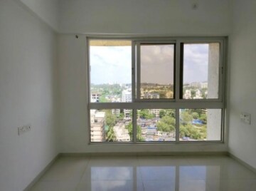 Room in 2 BHK Apartment at Jyoti Sukriti, Goregaon East – for Rent
