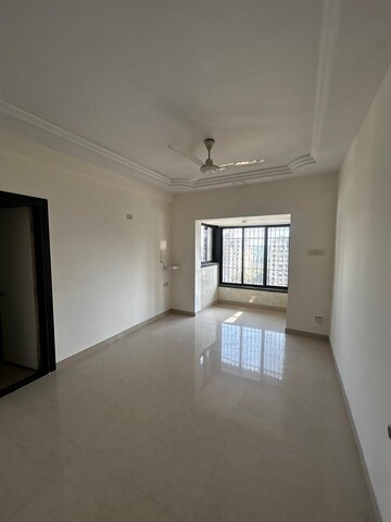Room in 2 BHK Apartment at Unique Twins Tower CHS, Kharghar Sector 20 – for Rent