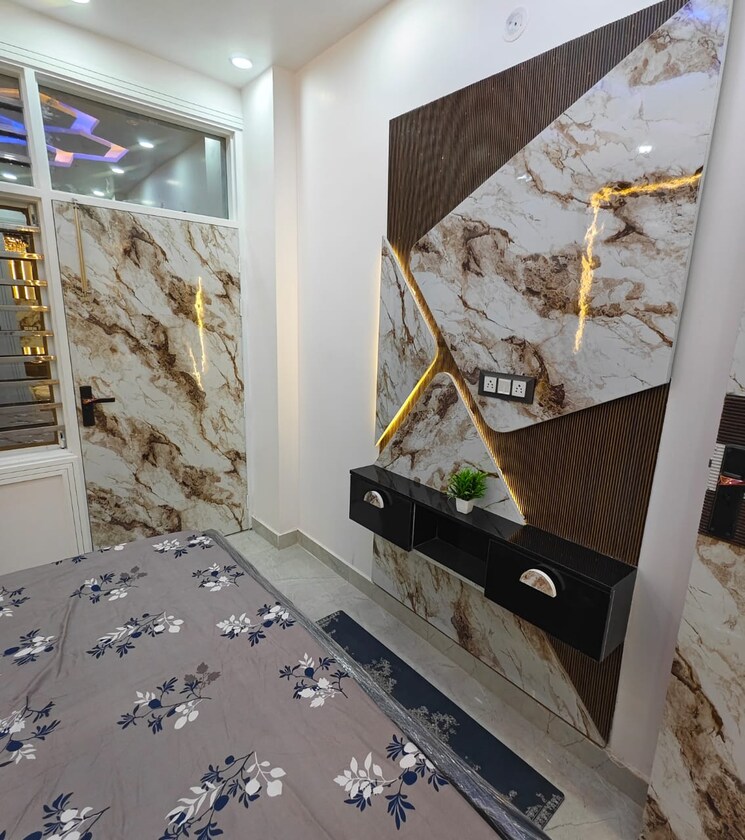 Master Bedroom, uttam nagar 3 Bedroom 75 Sq.Yd. Builder Floor In Uttam Nagar Delhi 8765998