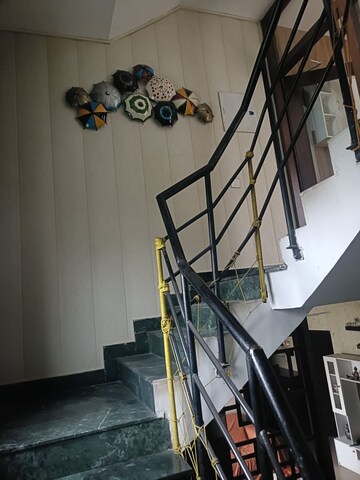 Staircase in 2.5 BHK Apartment at Krishna Villa Sector 16B, Sector 16b Greater Noida – for Rent