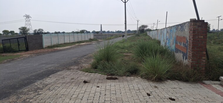 undefined, jewar  200 Sq.Yd. Plot In Jewar Greater Noida 8766028