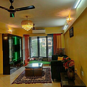 Living Room in 2 BHK Apartment at Raheja Sherwood, Goregaon East – for Rent