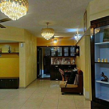 Living Room in 2 BHK Apartment at Raheja Sherwood, Goregaon East – for Rent