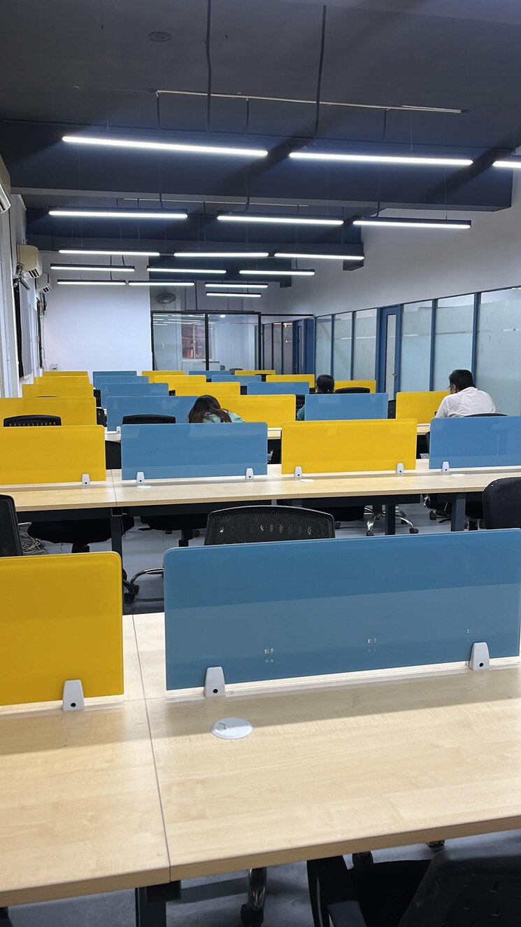 Team Area, ithums-62 Commercial Office Space 3613 Sq.Ft. In Sector 62 Noida 8766072