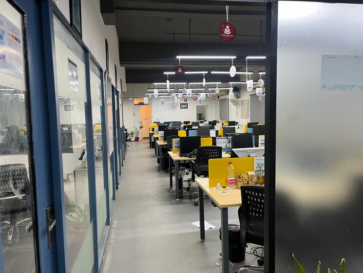  Parking, ithums-62 Commercial Office Space 3613 Sq.Ft. In Sector 62 Noida 8766072