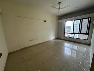 Room in 3 BHK Apartment at ARV Uthville, Kharadi – for Rent