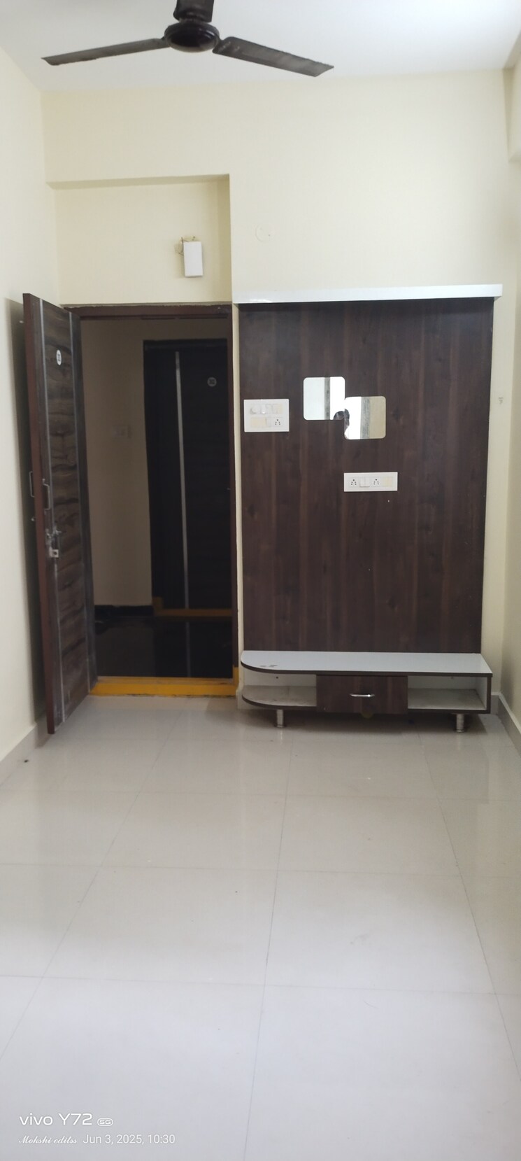 Living Room, pavani-laxmi-nivas 1 Bedroom 460 Sq.Ft. Apartment In Madhapur Hyderabad 8766110