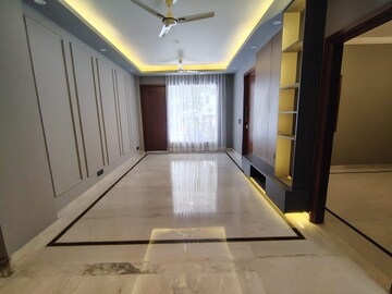 Building Lobby in 3 BHK Builder Floor at Chittaranjan Park – for Sale