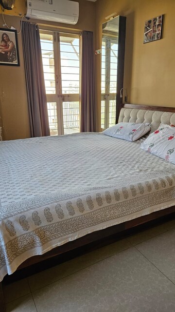 Bedroom in 3 BHK Apartment at Vasudha Parnika, Balewadi – for Rent