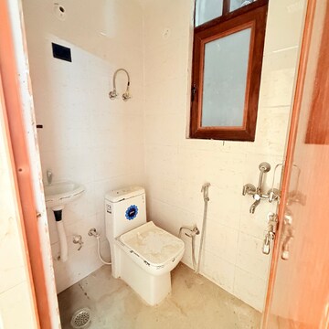 Bathroom in 1 BHK Builder Floor at Chattarpur – for Rent