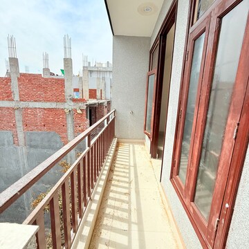 Balcony in 1 BHK Builder Floor at Chattarpur – for Rent
