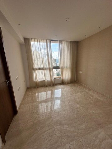 3 BHK Apartment For Rent in Lodha Amara, Kolshet Road