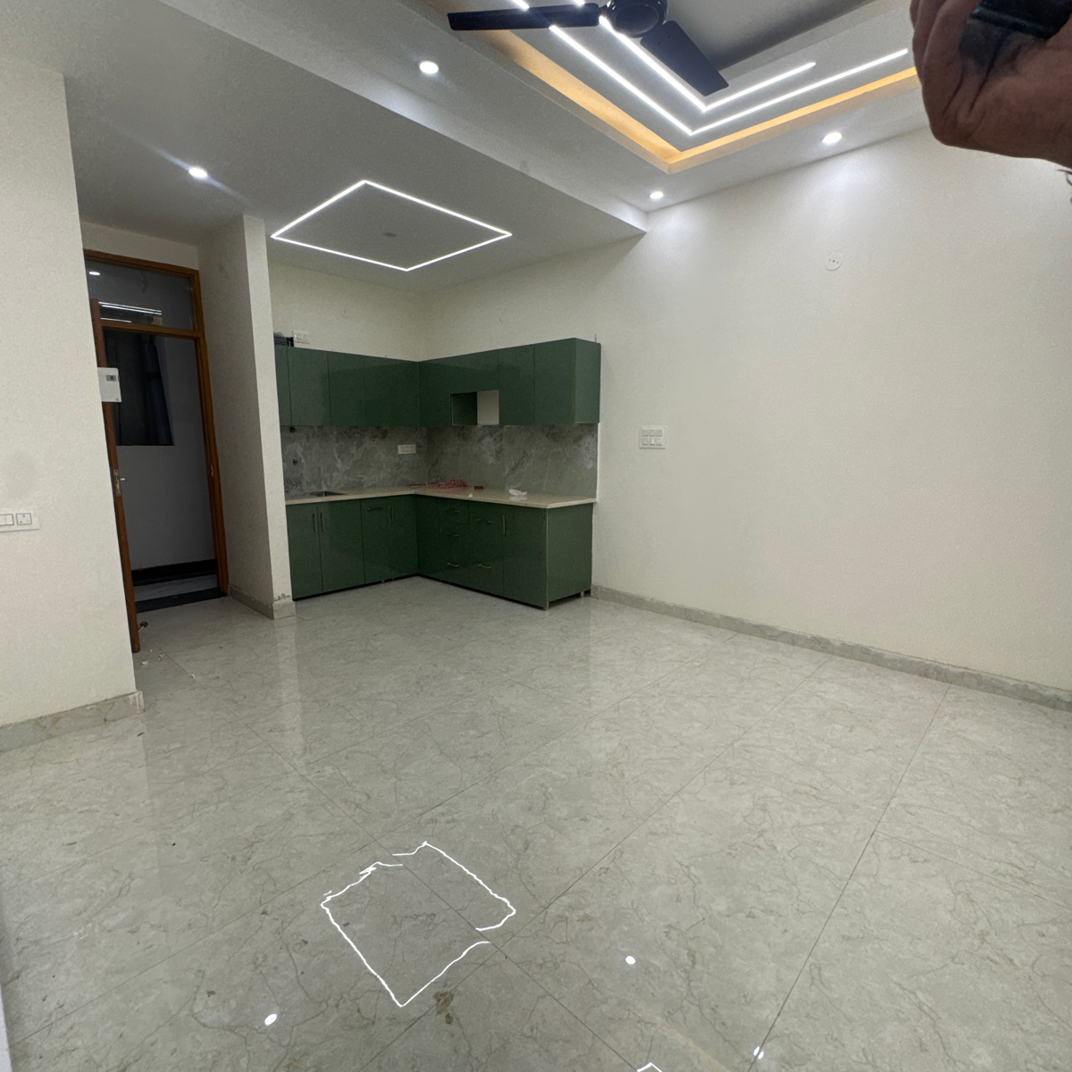 1 BHK Builder Floor For Sale in Luxurious Apartment 