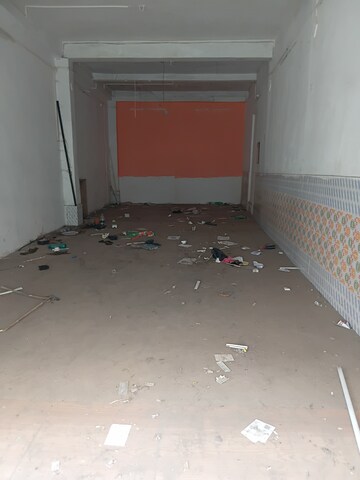  Shop For Rent in Park Street