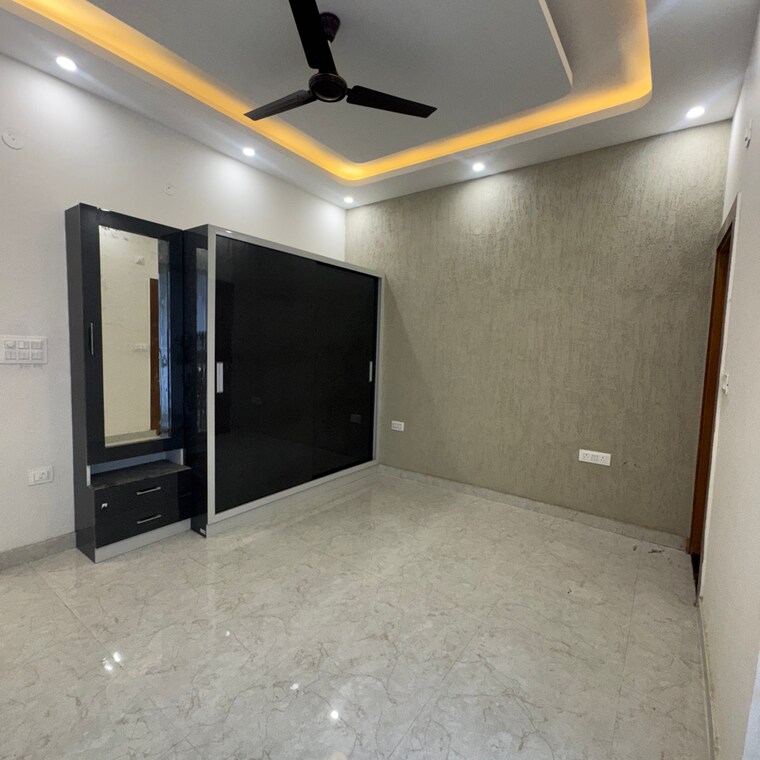 Room, sahastradhara road 1 Bedroom 850 Sq.Ft. Apartment In Sahastradhara Road Dehradun 8766298