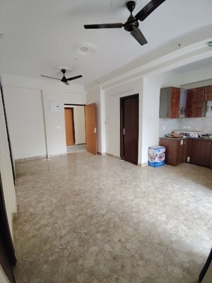 2.5 BHK Apartment For Sale in Amrapali Centurian Park, Tech Zone 4 Greater Noida
