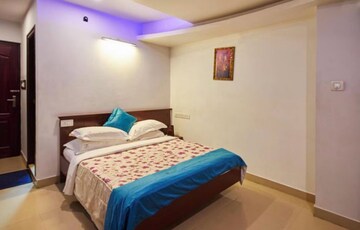 Bedroom in 4 BHK Independent House at Dollars Colony – for Rent