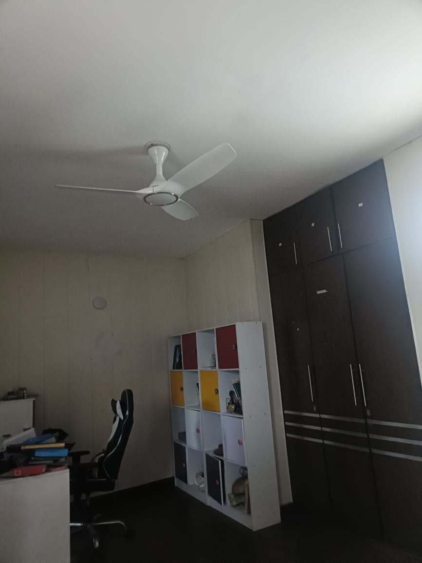 2.5 BHK 1400 Sq.Ft. Apartment in Krishna Villa Sector 16B