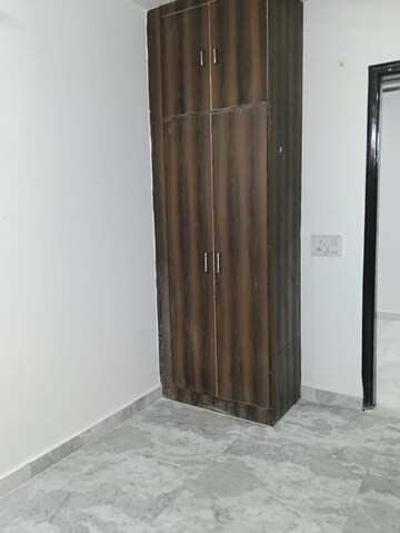 Building Lobby in 2 BHK Builder Floor at Burari – for Rent