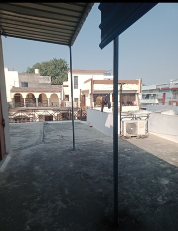1 BHK Villa – Exterior View View at Aliganj - for Rent