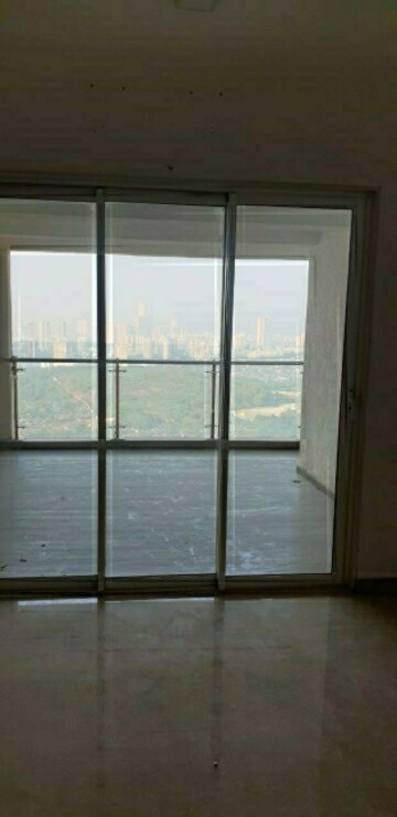 Room in 3 BHK Apartment at A And O F Residences Malad East, Malad East – for Rent