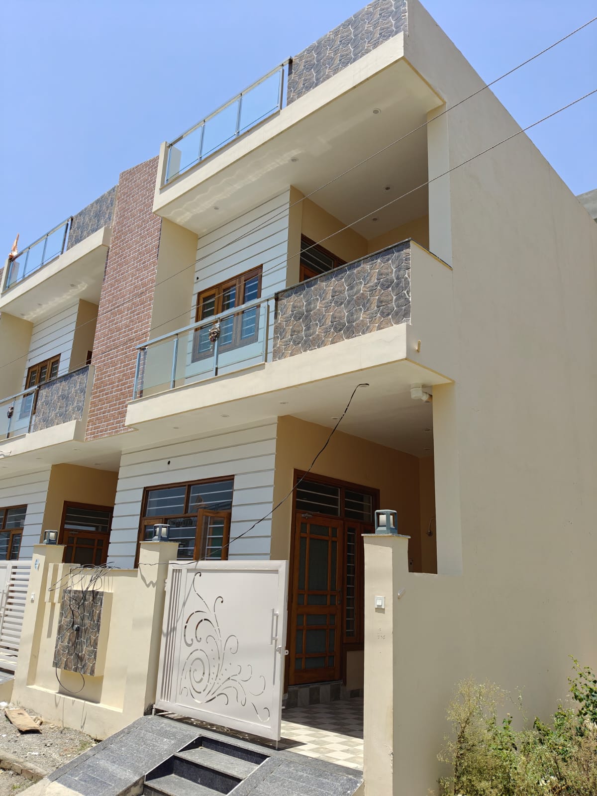 3 BHK Villa For Sale in Sahastradhara Road 
