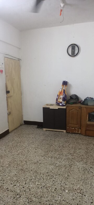 Bedroom in 1 BHK Apartment at Dombivli East – for Rent