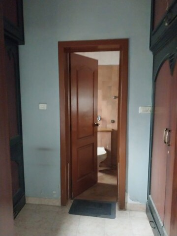 Bathroom in 4 BHK Villa at Vascon Paradise, Baner – for Rent