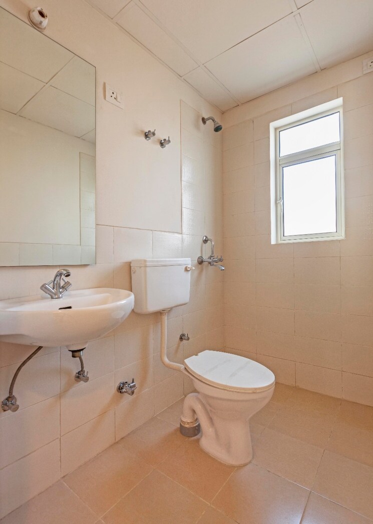 Bathroom, conscient-habitat-residences 3 Bedroom 1000 Sq.Ft. Apartment In Sector 78 Faridabad 8766368