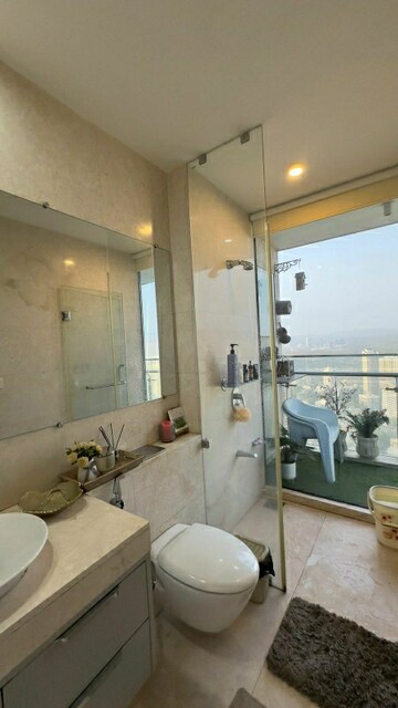 Master Bedroom in 2.5 BHK Apartment at Oberoi Realty Woods, Goregaon East – for Rent