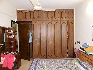 Bedroom in 2 BHK Apartment at Cozy Home, Bandra West – for Rent