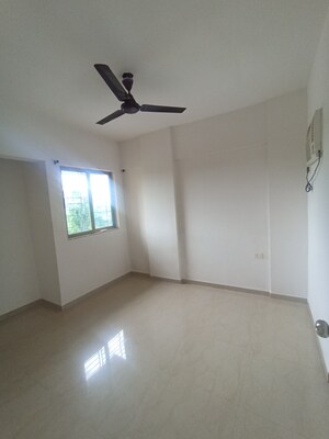 Master Bedroom in 1.5 BHK Apartment at Lodha Palava Casa Rio Caspiana, Dombivli East – for Sale