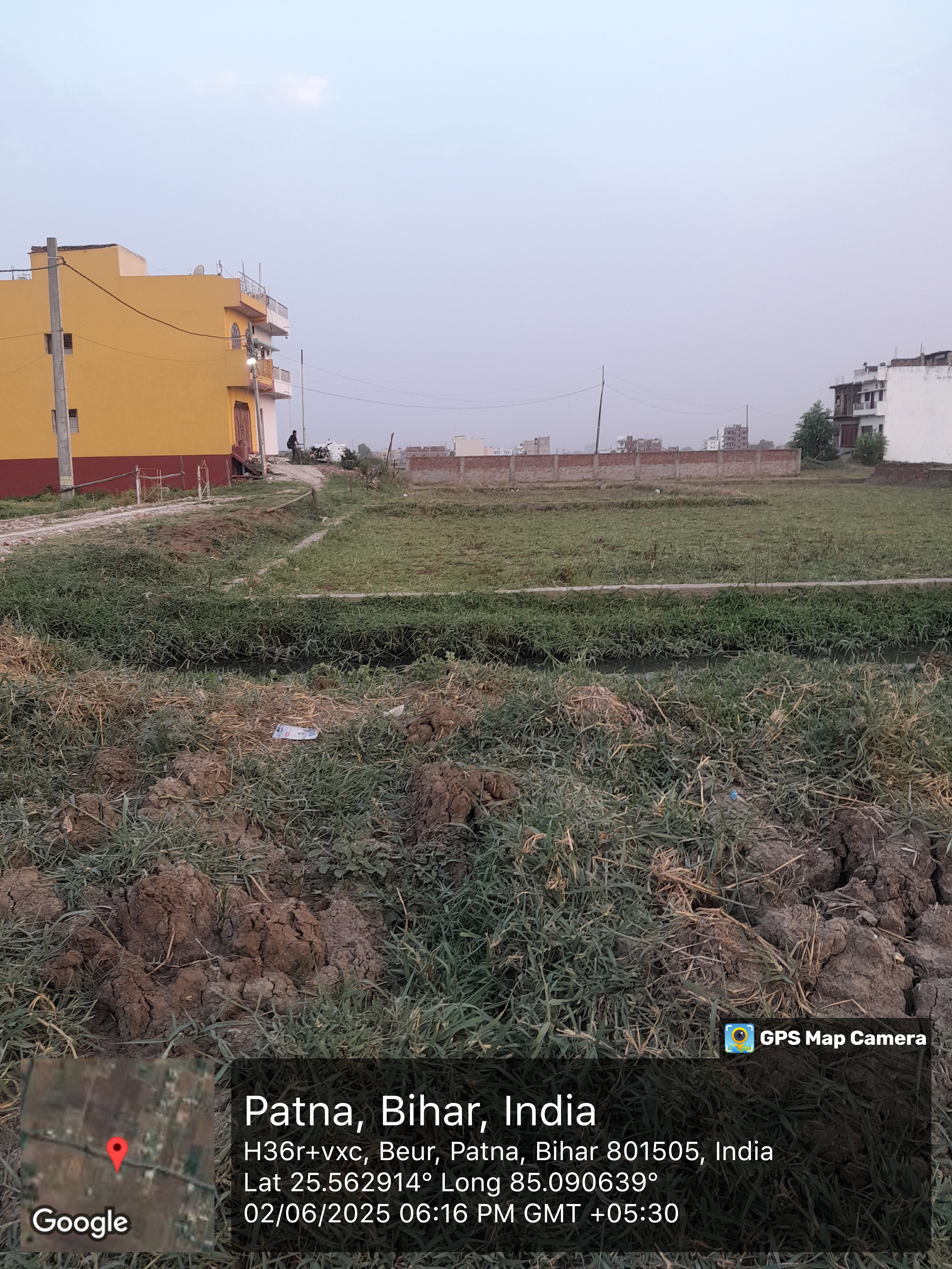 Plot For Sale in Beur Jail Gayatri Colony 