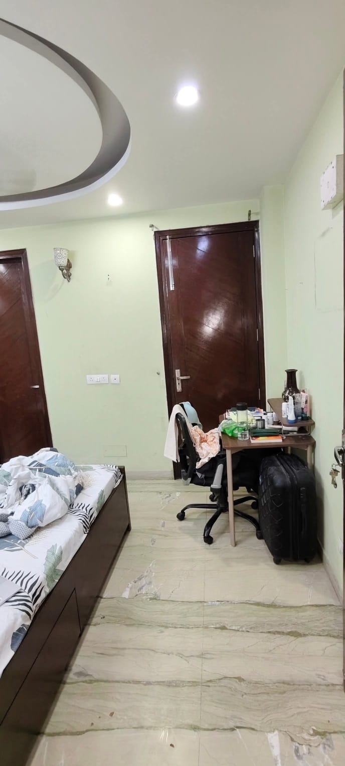 2 BHK + Pooja Room,Study Room Builder Floor For Rent in SA HOMES I