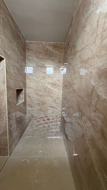 Bathroom in 3 BHK Villa at Thoppampatti Pirivu – for Sale