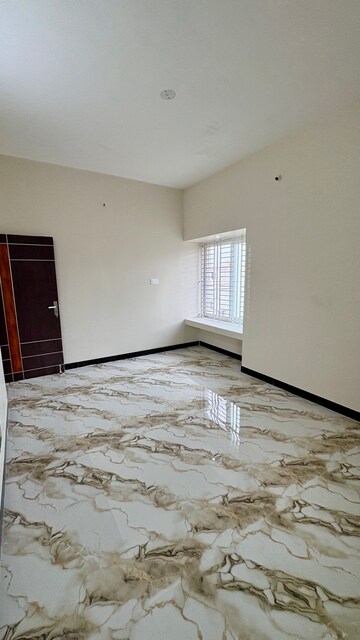 Master Bedroom in 3 BHK Villa at Thoppampatti Pirivu – for Sale