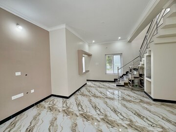 Living Room in 3 BHK Villa at Thoppampatti Pirivu – for Sale