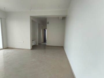 Living Room in 4 BHK Apartment at Omkar Alta Monte, Malad East – for Rent