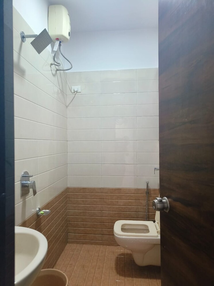 Bathroom, udyan-complex 2 Bedroom 650 Sq.Ft. Apartment In Marol Mumbai 8766429