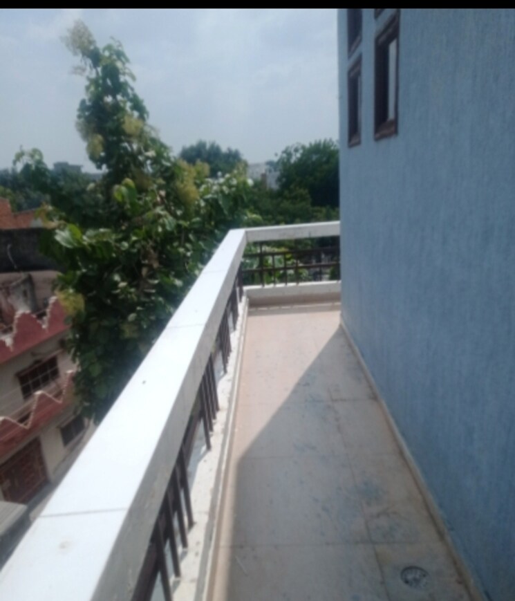 Balcony, aliganj 2 Bedroom 1700 Sq.Ft. Independent House In Aliganj Lucknow 8766441