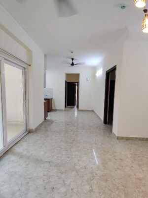 Room in 3 BHK Apartment at Amrapali Centurian Park Phase II, Tech Zone 4 Greater Noida – for Sale
