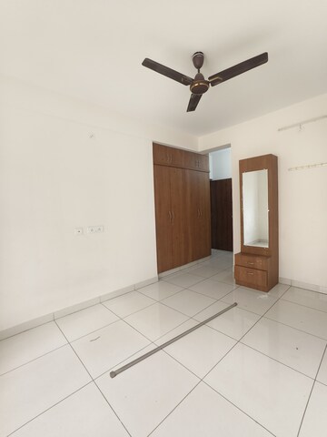 Room in 3 BHK Builder Floor at Hsr Layout – for Rent