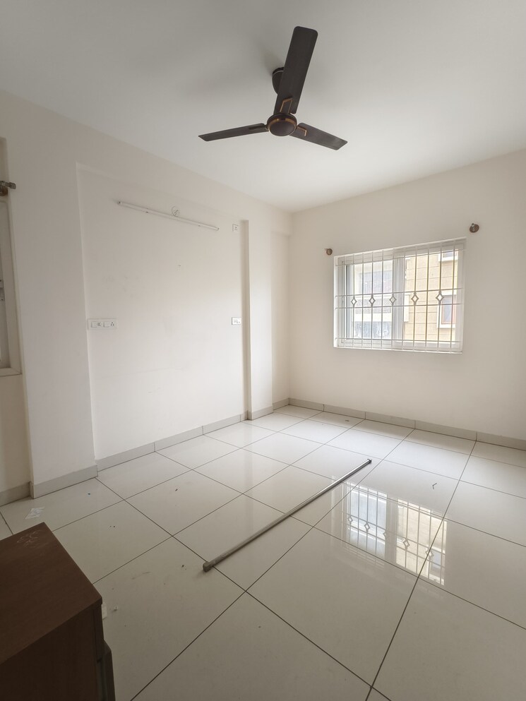 Room, hsr layout 3 Bedroom 1500 Sq.Ft. Builder Floor In Hsr Layout Bangalore 8766523