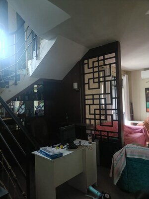 Master Bedroom in 2.5 BHK Apartment at Krishna Villa Sector 16B, Sector 16b Greater Noida – for Sale