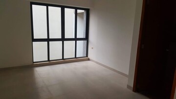 Room in 6 BHK Apartment at Marvel Sangria, Mohammadwadi – for Sale